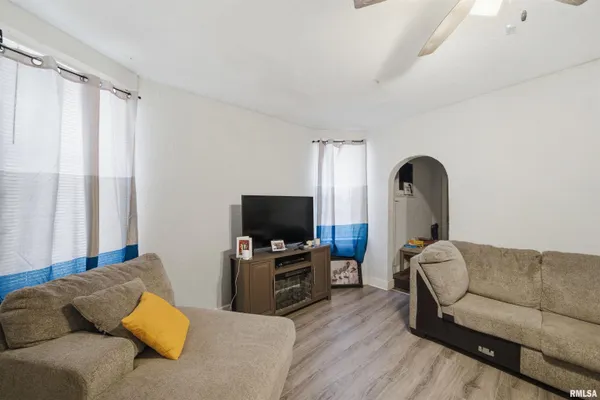 $65,000 | 626 Haungs Avenue, Peoria, IL 61603