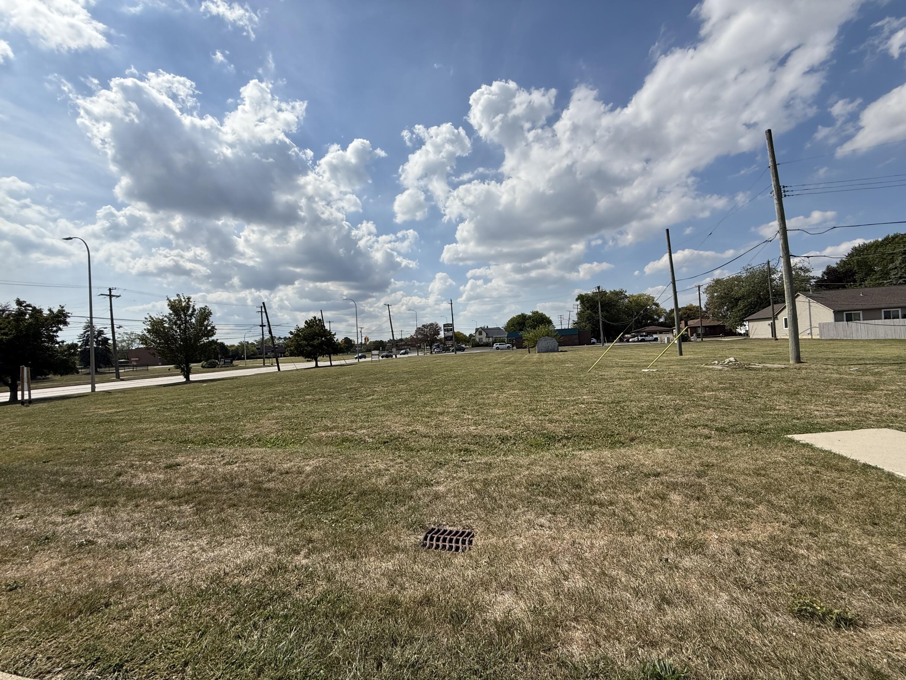 15468 Northline Road Southgate, MI 48195 - Photo 5 of 5 15468 Northline Rd