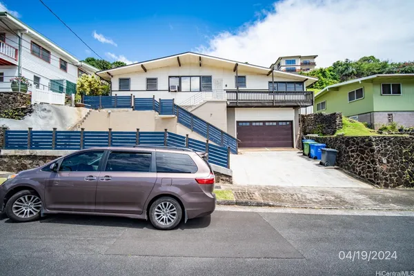 $2,900 | 1483 Mahiole Street, Unit B, Honolulu, HI 96819