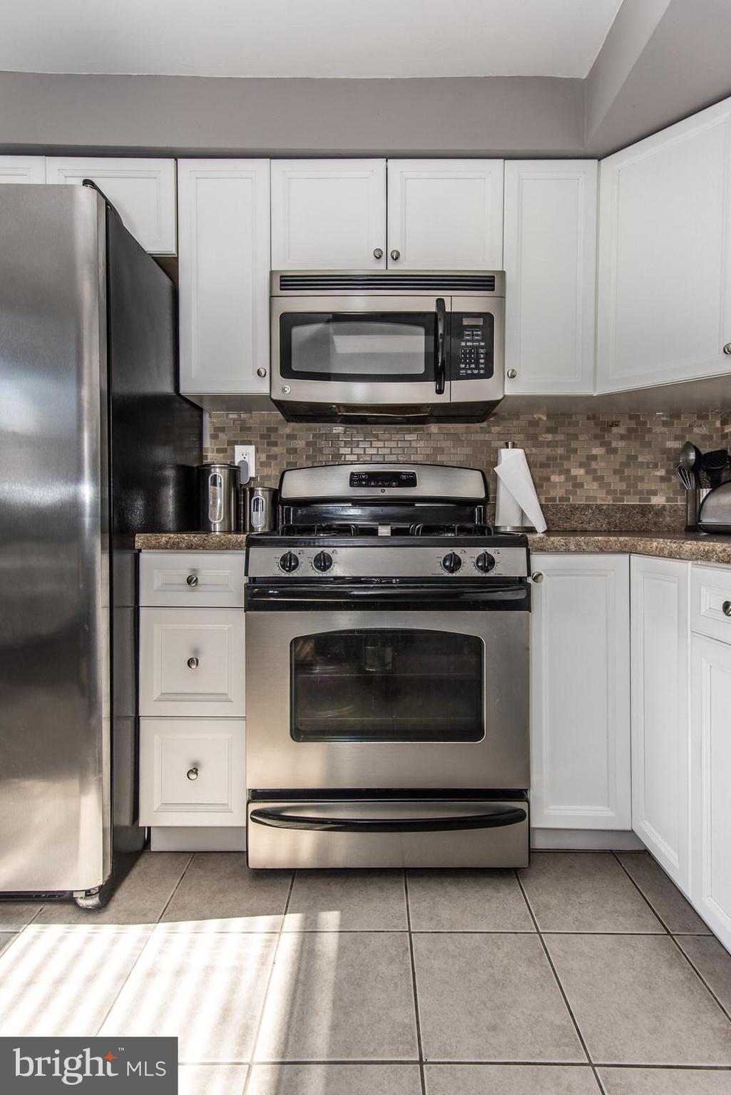 11733 Millbrook Road Philadelphia, PA 19154 - Photo 22 of 72 Gallery Image 22