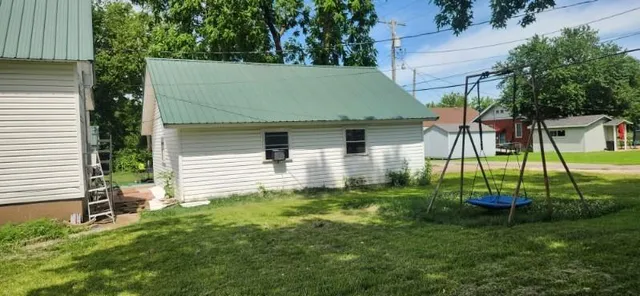 $132,500 | 246 East 14th Street, Baxter Springs, KS 66713