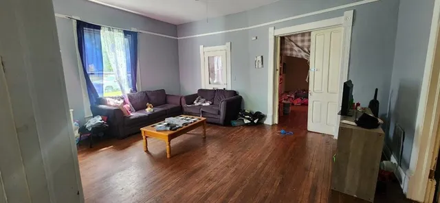 $132,500 | 246 East 14th Street, Baxter Springs, KS 66713