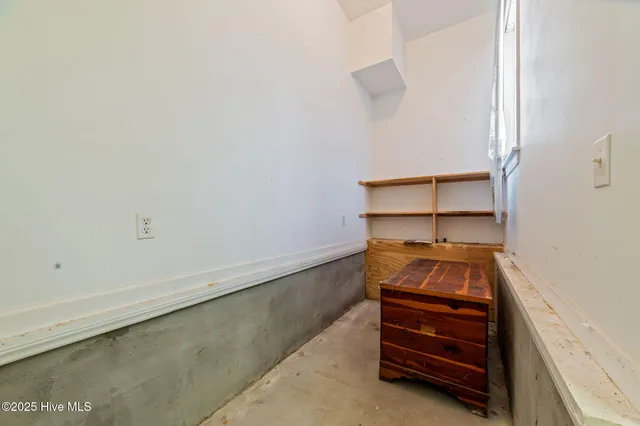 $268,500 | 102 Carls Woods Drive, Pinetown, NC 27865