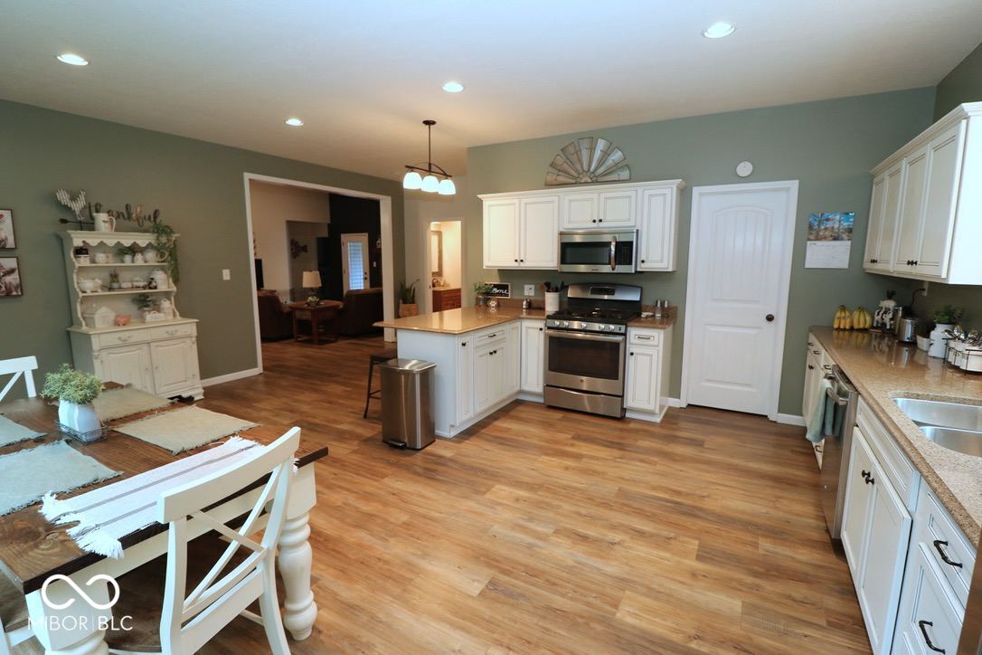 355 East Johnson Bridge Road Williamsport, IN 47993 - Photo 12 of 71
