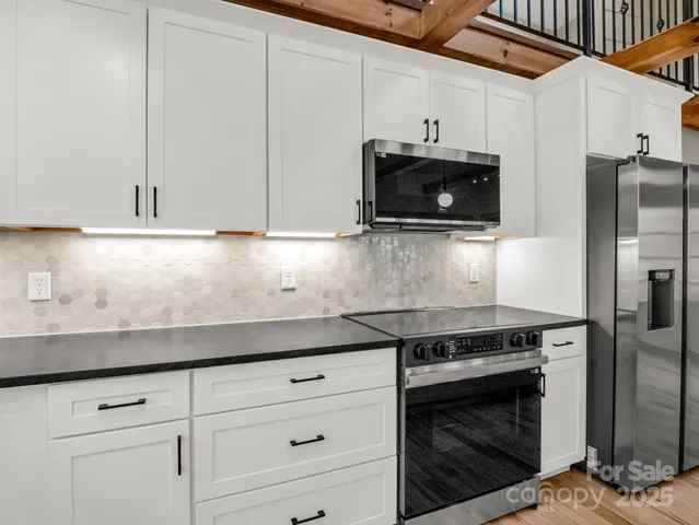 $599,000 | 26 Governors View Road, Asheville, NC 28805