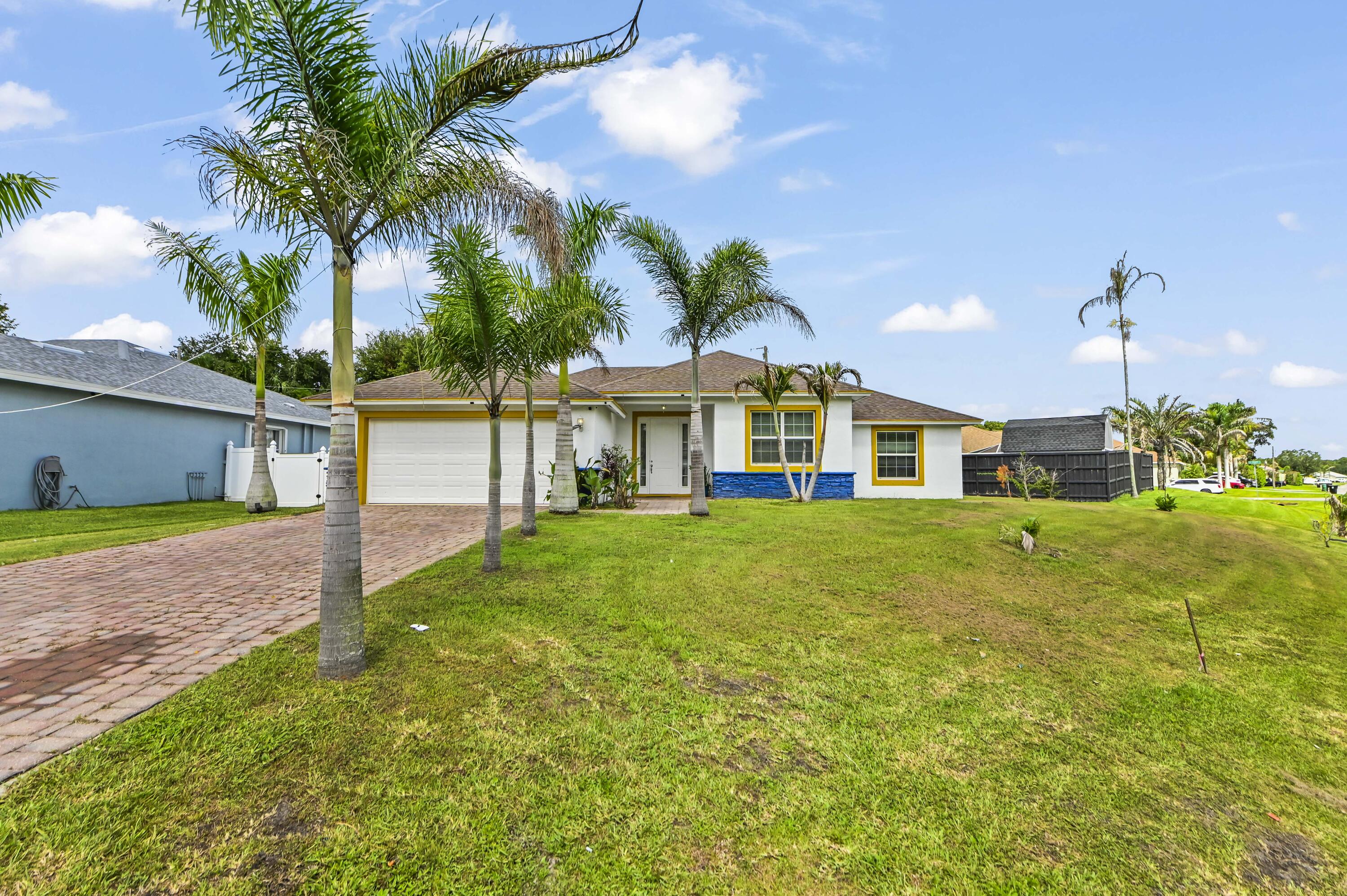 2194 Southwest Salmon Road Port St. Lucie, FL 34953 - Photo 2 of 29 02 Front 06