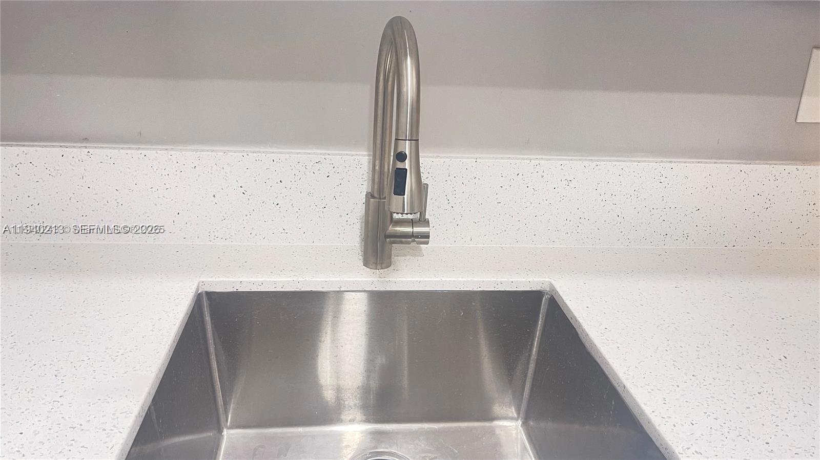 200 South Birch Road, Unit 702 Fort Lauderdale, FL 33316 - Photo 10 of 19 a close view of sink