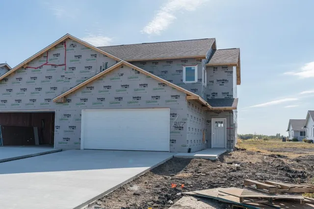 $599,900 | 3117-3119 Noble Drive, Mankato, MN 56001