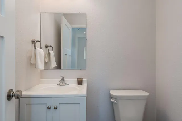 $599,900 | 3117-3119 Noble Drive, Mankato, MN 56001