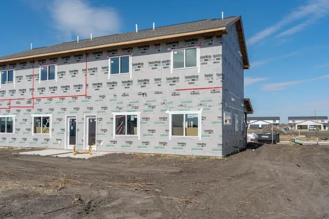 $599,900 | 3117-3119 Noble Drive, Mankato, MN 56001