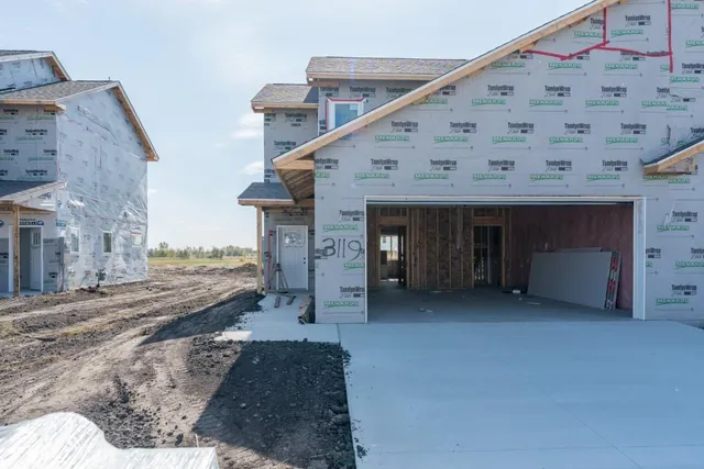 $599,900 | 3117-3119 Noble Drive, Mankato, MN 56001