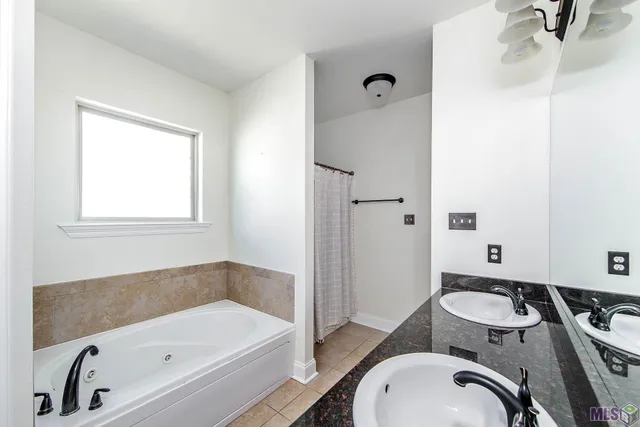 $265,000 | 121 Carriage Way, Thibodaux, LA 70301