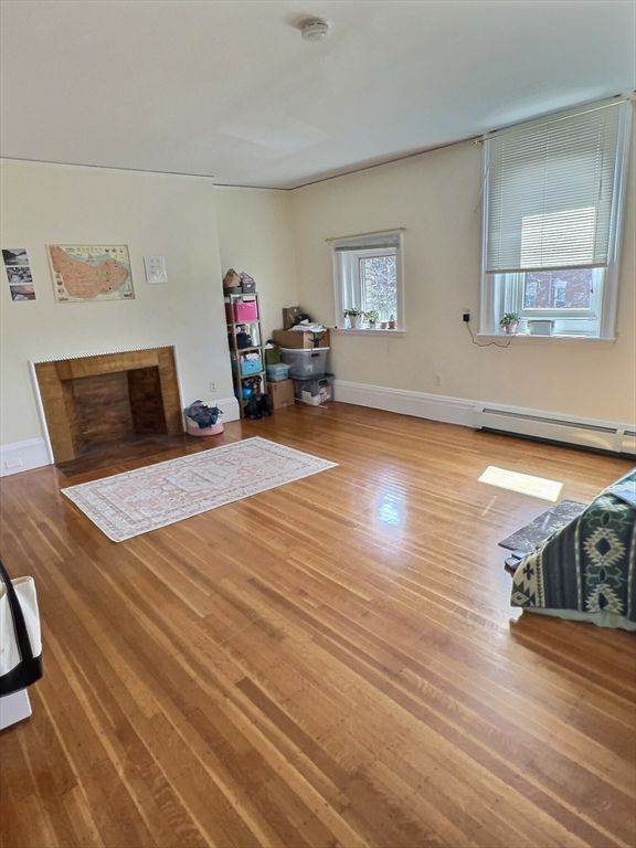 25 Garrison Road, Unit 3 Brookline, MA 02445 - Photo 4 of 7