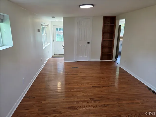 $225,000 | 523 Cleveland Boulevard, Manlius, NY 13066