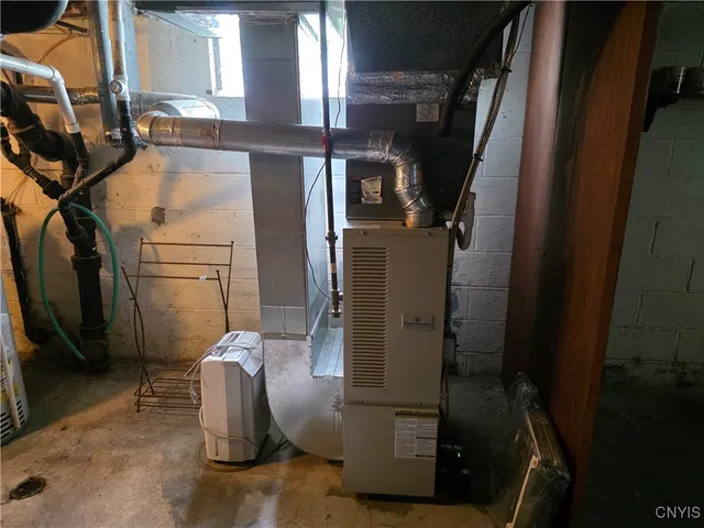 $225,000 | 523 Cleveland Boulevard, Manlius, NY 13066