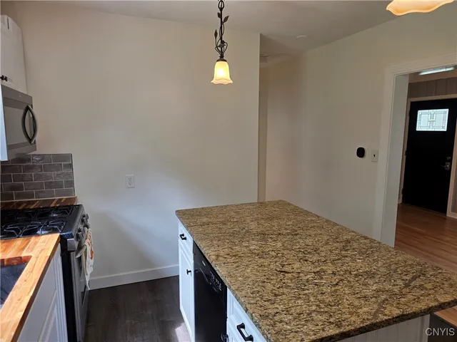 $225,000 | 523 Cleveland Boulevard, Manlius, NY 13066