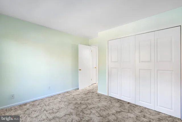 a close up of a shower