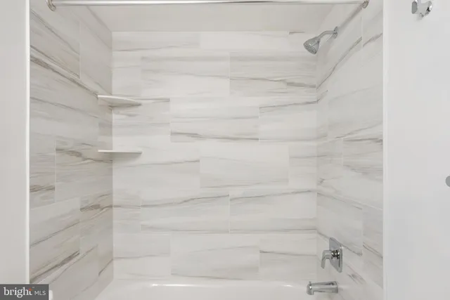 $175,000 | 6024 Westchester Park Drive, Unit 202, College Park, MD 20740