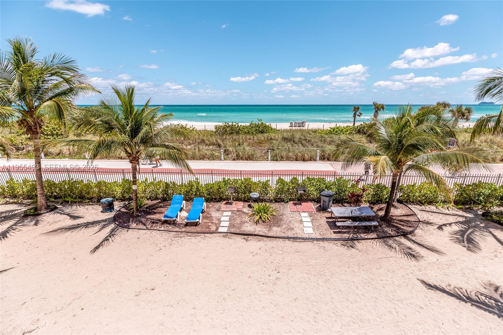 6039 Collins Avenue, Unit 1206 Miami Beach, FL 33140 - Photo 27 of 36