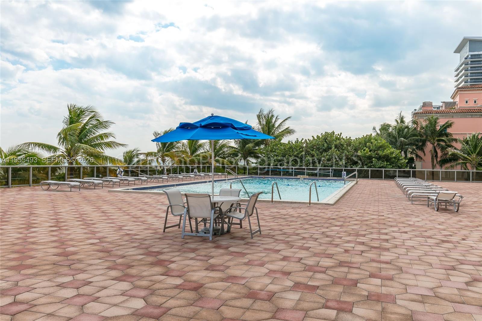6039 Collins Avenue, Unit 1206 Miami Beach, FL 33140 - Photo 30 of 36