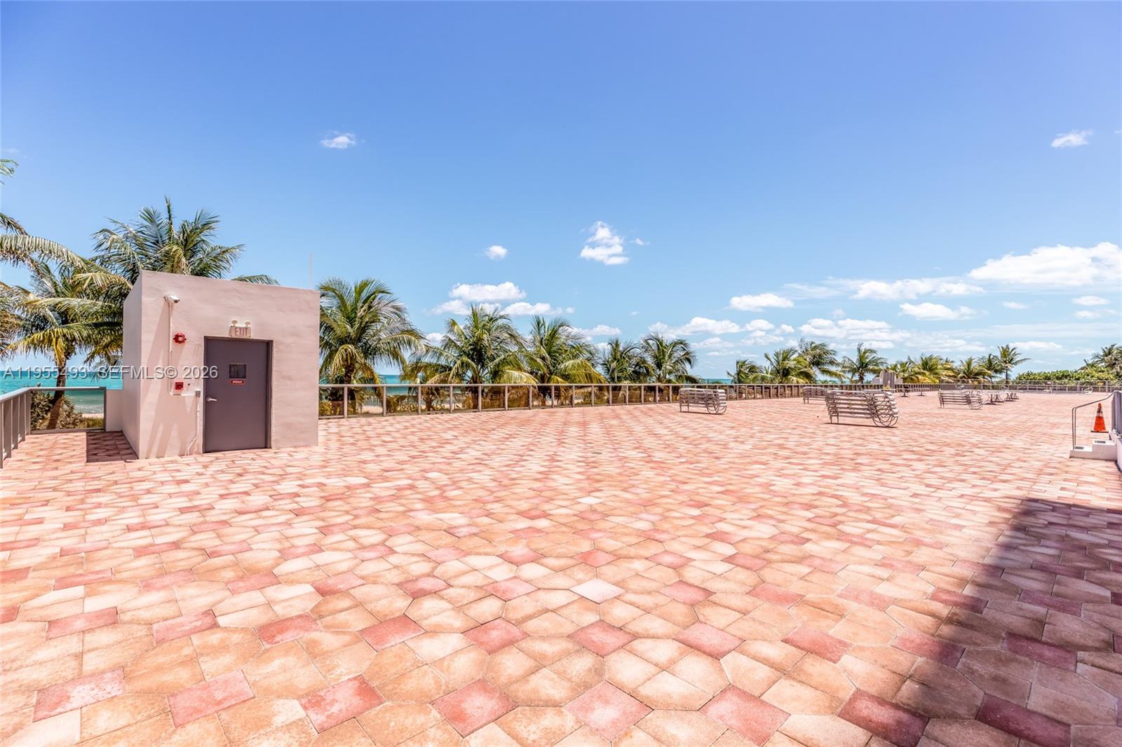 6039 Collins Avenue, Unit 1206 Miami Beach, FL 33140 - Photo 31 of 36