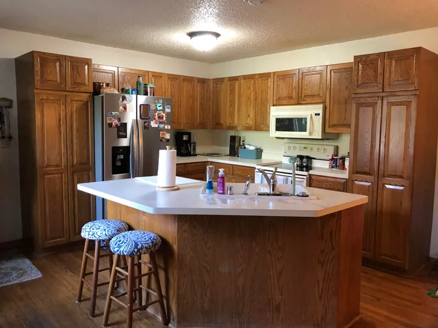 $309,900 | 15634 West Ridge Road, New Berlin, WI 53151