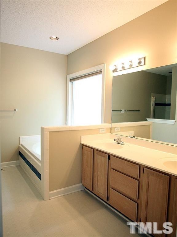2107 Fountain Ridge Road Chapel Hill, NC 27707 - Photo 11 of 18