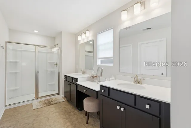 $450,000 | 208 Givhans Loop, Hardeeville, SC 29927