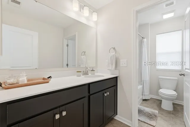 $450,000 | 208 Givhans Loop, Hardeeville, SC 29927