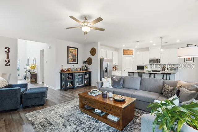 $450,000 | 208 Givhans Loop, Hardeeville, SC 29927