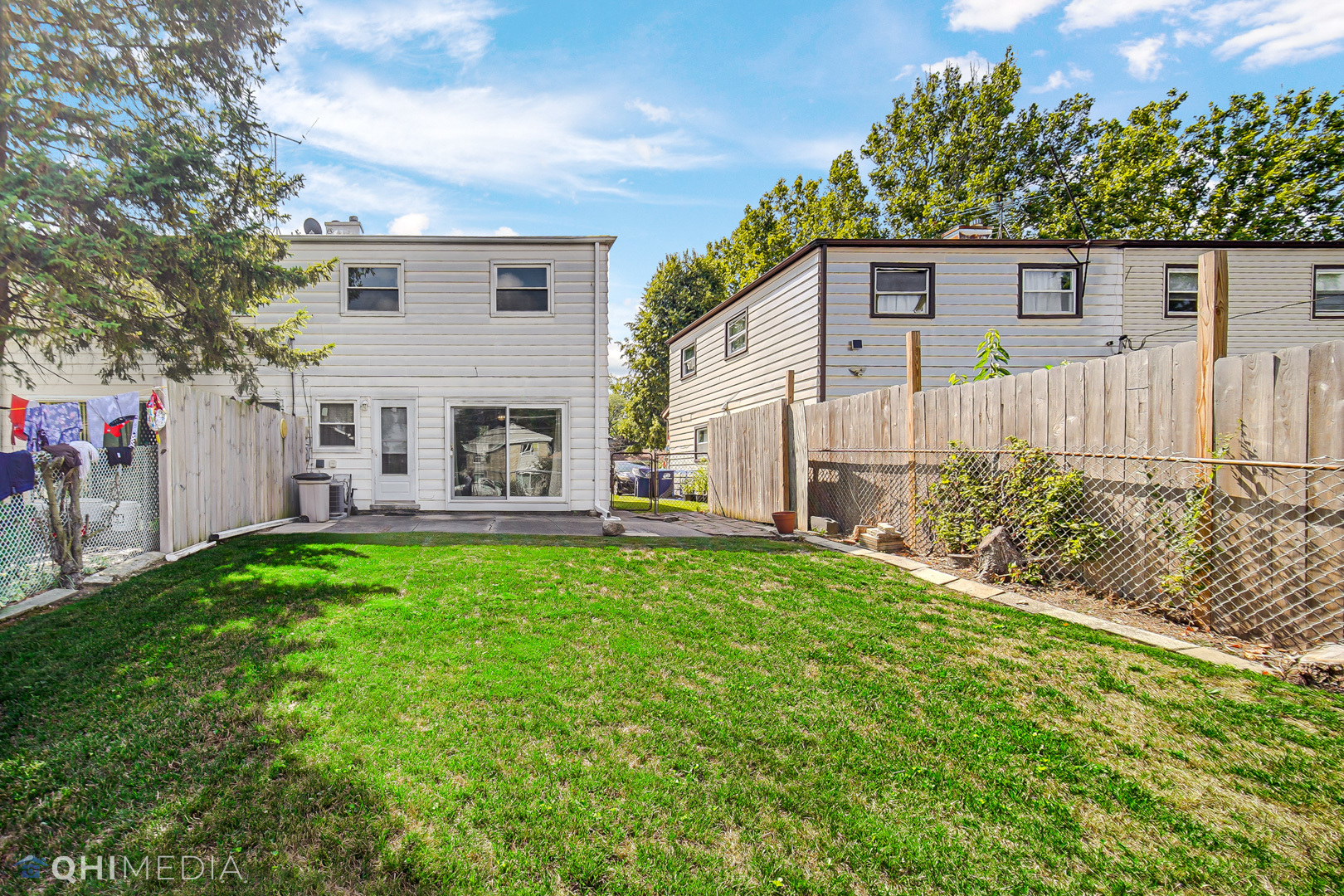 381 North 4th Avenue, Unit B Des Plaines, IL 60016 - Photo 22 of 22 a view front of house with a yard