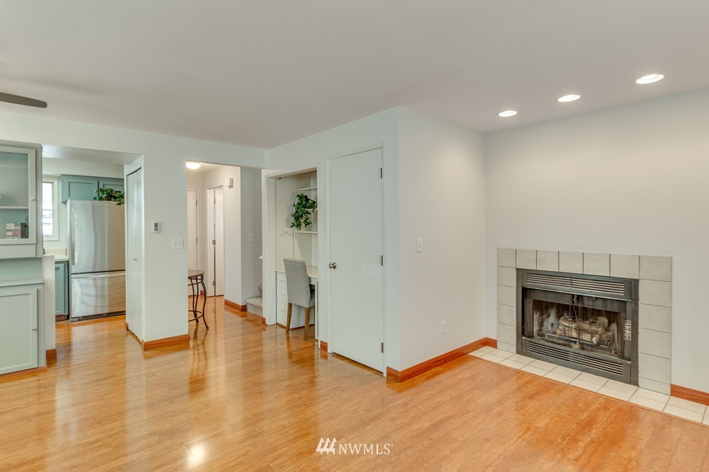 18910 Bothell Everett Highway, Unit M4 Bothell, WA 98012 - Photo 8 of 24 Gallery Image 8