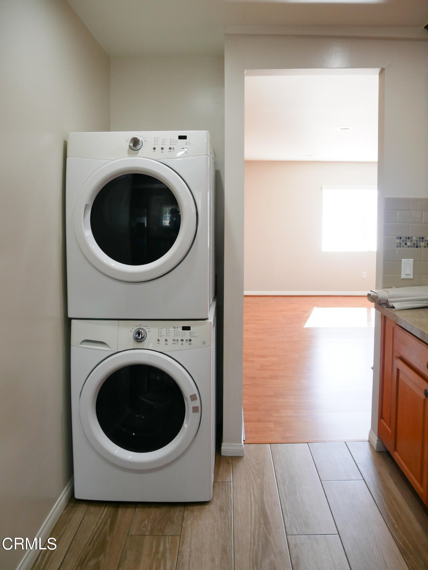 923 Morada Place Altadena, CA 91001 - Photo 15 of 19 a utility room with dryer and washer