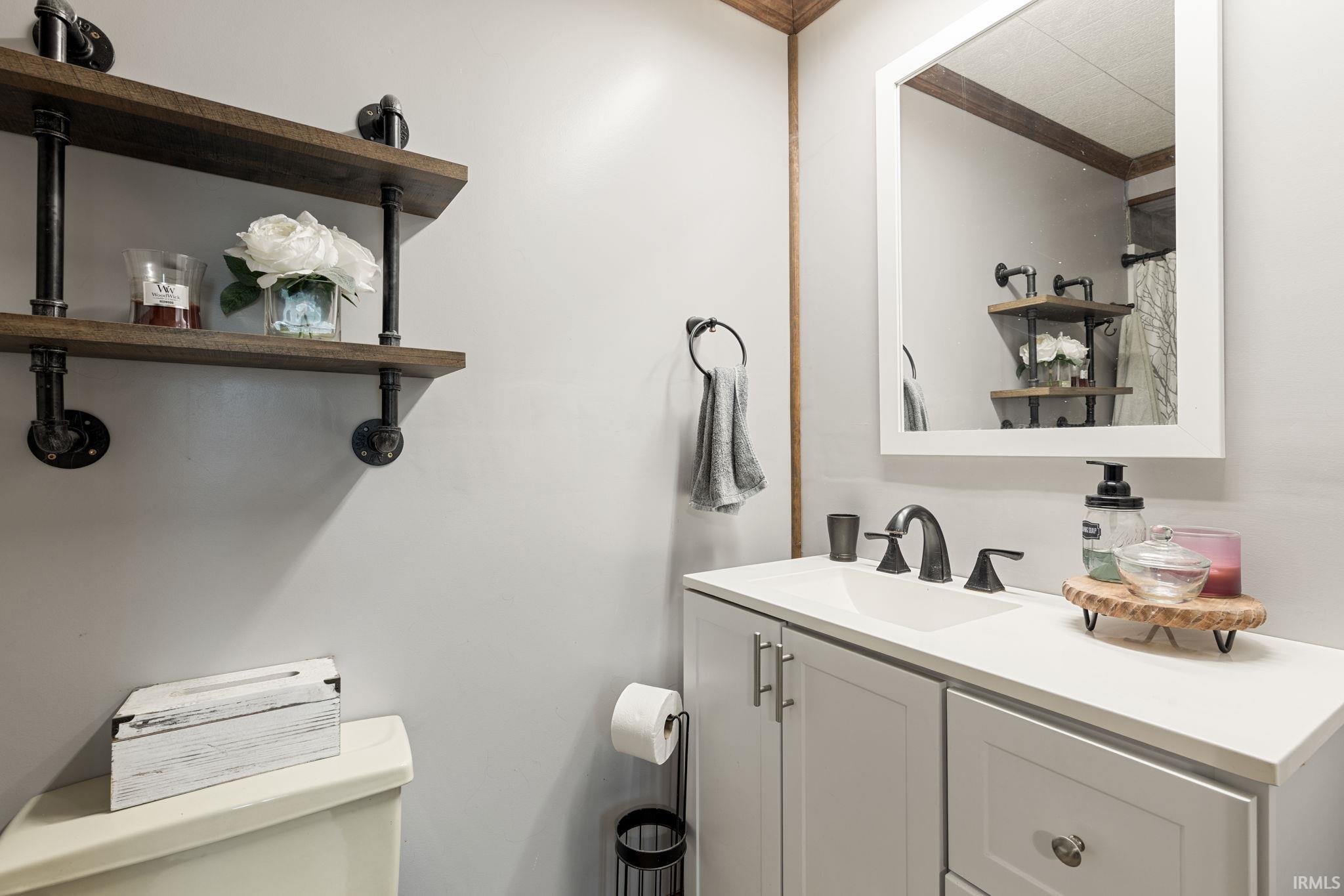 3218 East Armstrong Road Leesburg, IN 46538 - Photo 14 of 26 Gallery Image 14