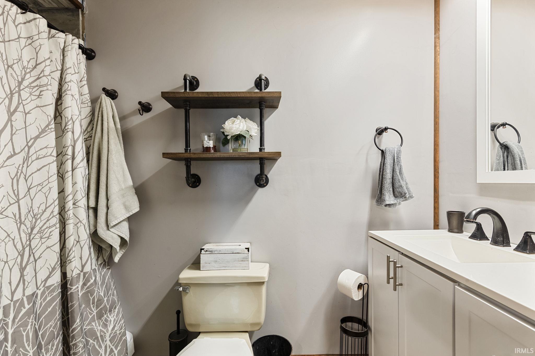 3218 East Armstrong Road Leesburg, IN 46538 - Photo 17 of 26 Gallery Image 17