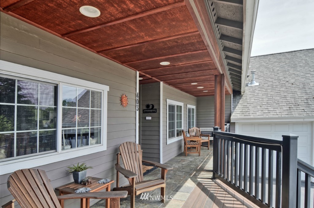 403 240th Street Southeast Bothell, WA 98021 - Photo 2 of 22