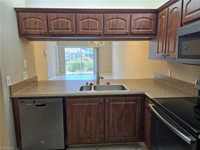 $1,800 | 2656 Kings Lake Boulevard, Unit 7101, Naples, FL 34112