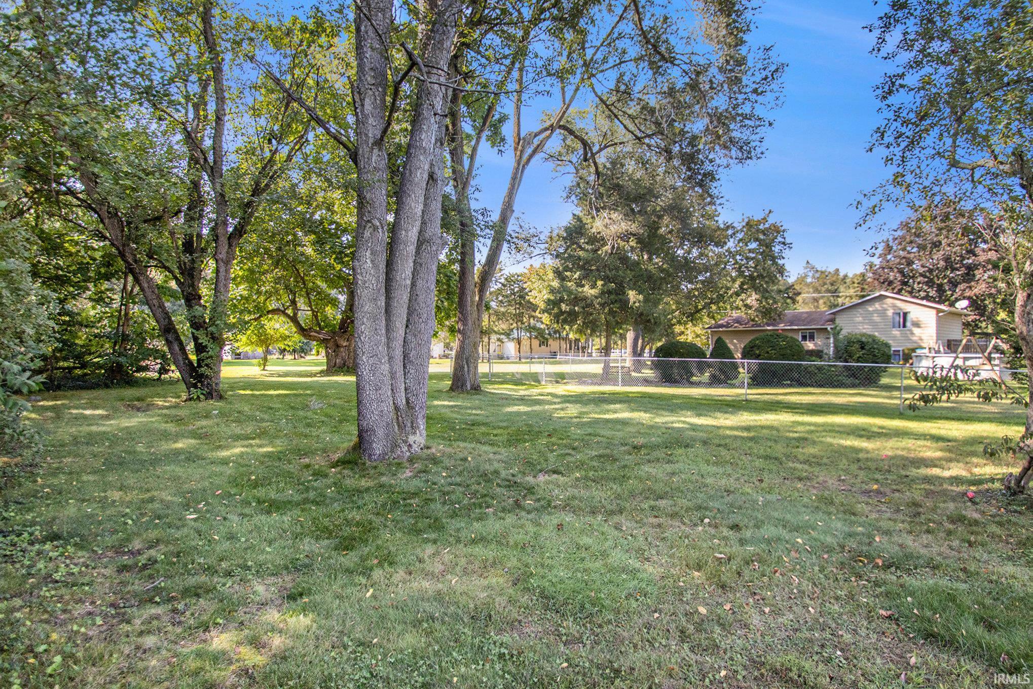 10822 Edison Road Osceola, IN 46561 - Photo 13 of 19 Gallery Image 13