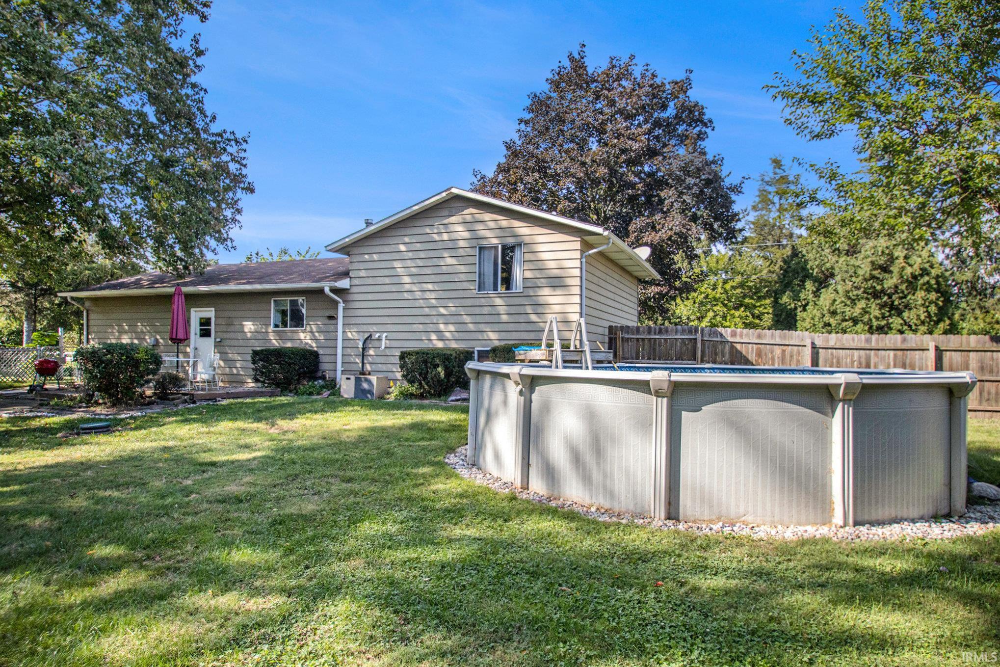 10822 Edison Road Osceola, IN 46561 - Photo 15 of 19 Gallery Image 15