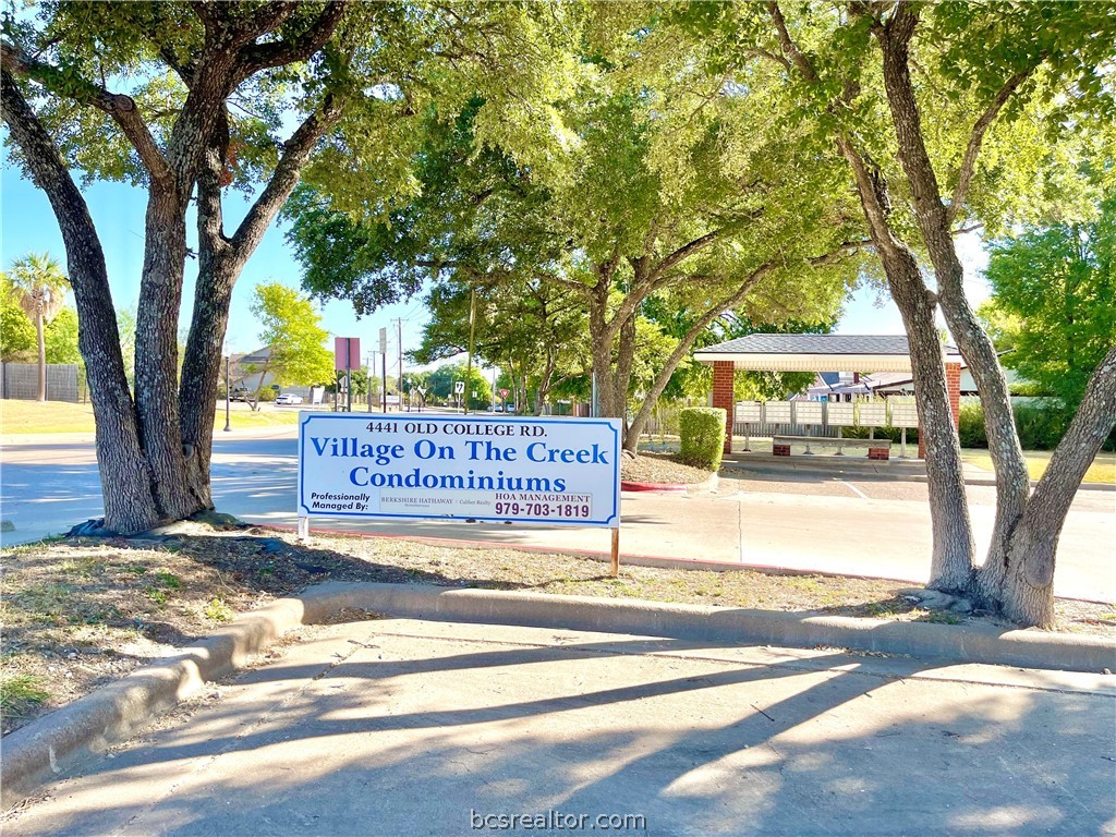 4441 Old College Road, Unit 2206 Bryan, TX 77801 - Photo 15 of 16 Entrance sign
