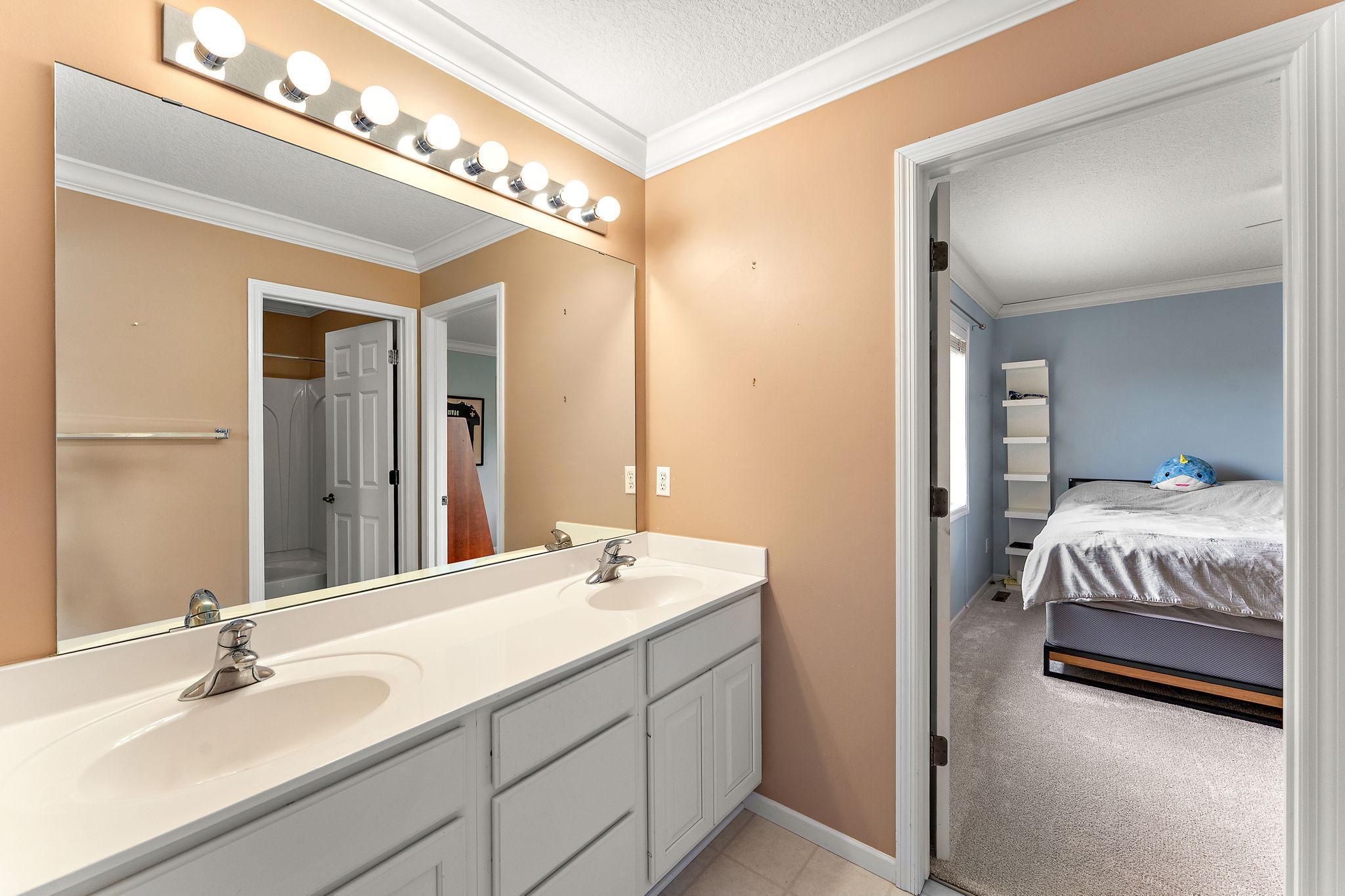 9677 Jonathan Lane Eden Prairie, MN 55347 - Photo 43 of 71