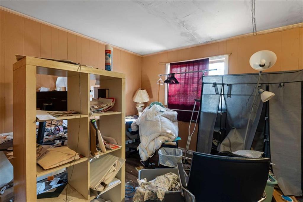 2390 Mellville Avenue Decatur, GA 30032 - Photo 23 of 26 a room with furniture and a flat screen tv