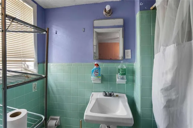 $260,000 | 2390 Mellville Avenue, Decatur, GA 30032