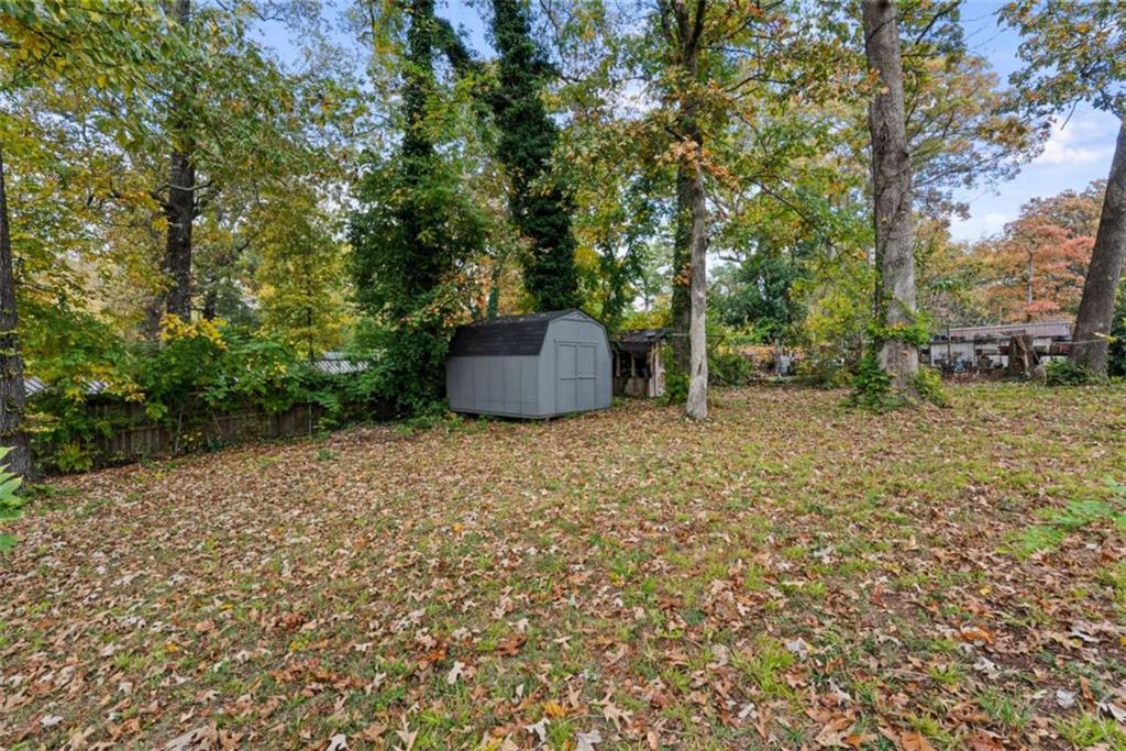 2390 Mellville Avenue Decatur, GA 30032 - Photo 4 of 26 a view of a outdoor space