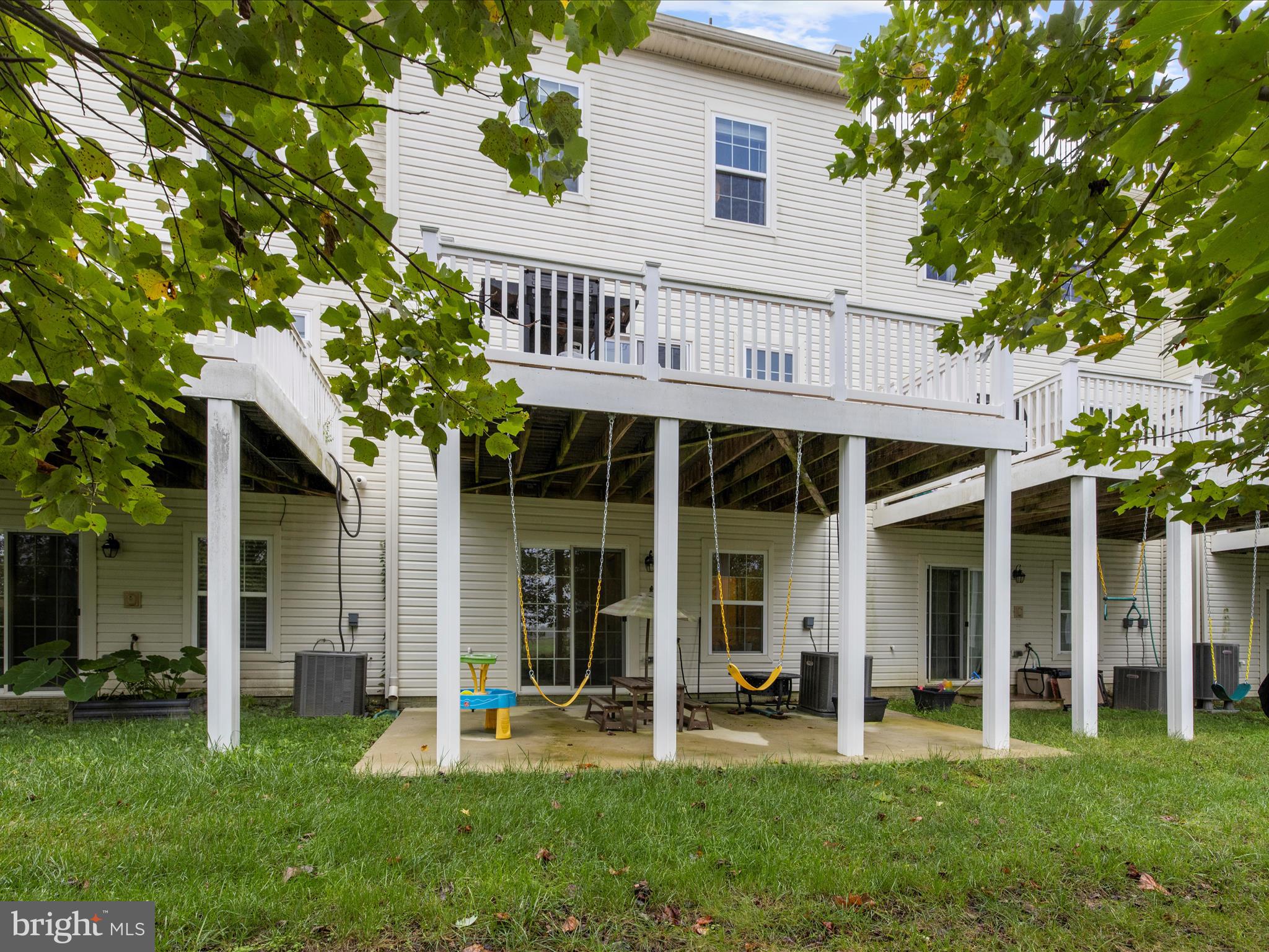 1008 Red Clover Road Gambrills, MD 21054 - Photo 49 of 51 front view of a house with a yard