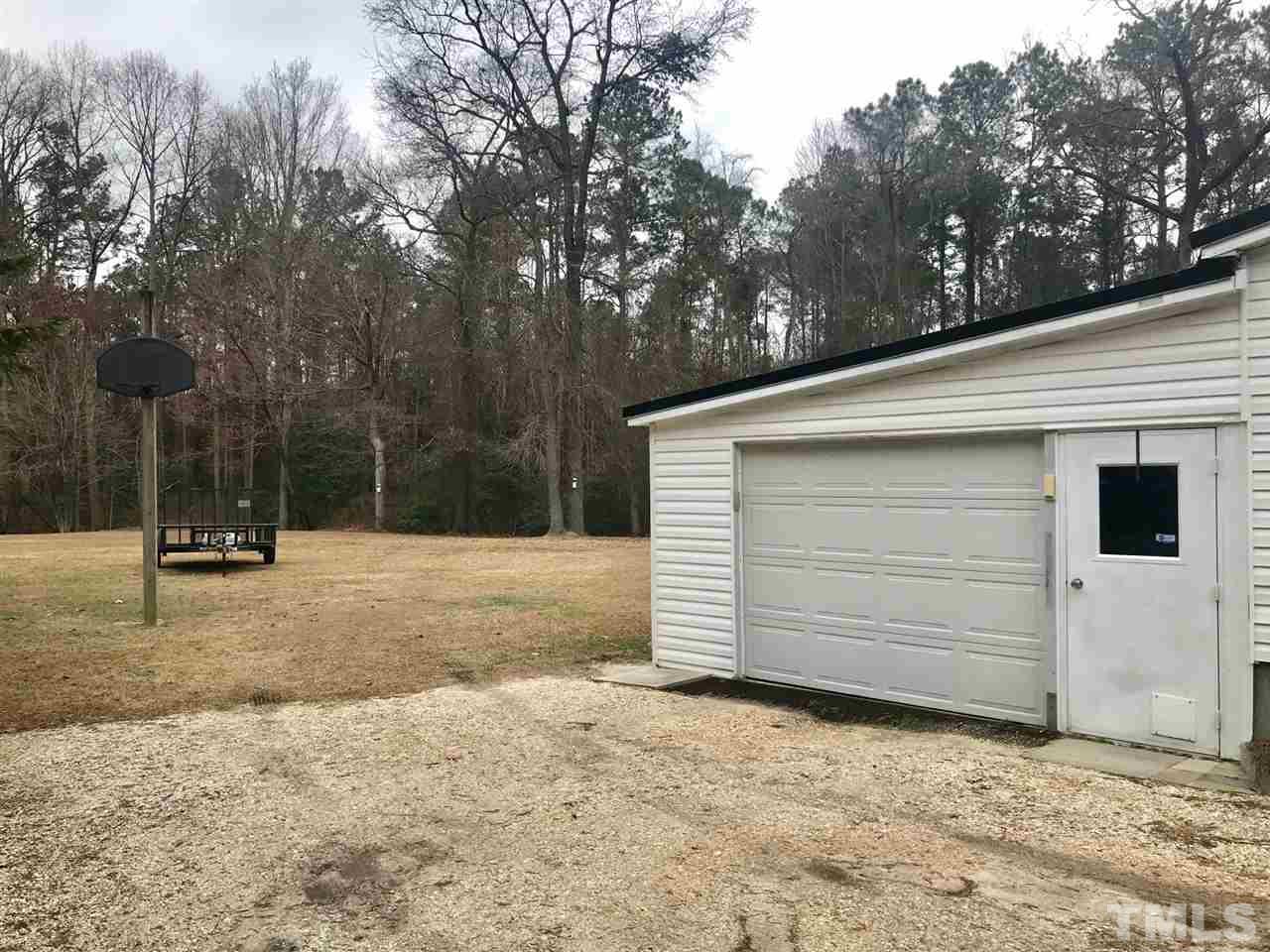 2354 Share Cake Road Clinton, NC 28328 - Photo 11 of 13
