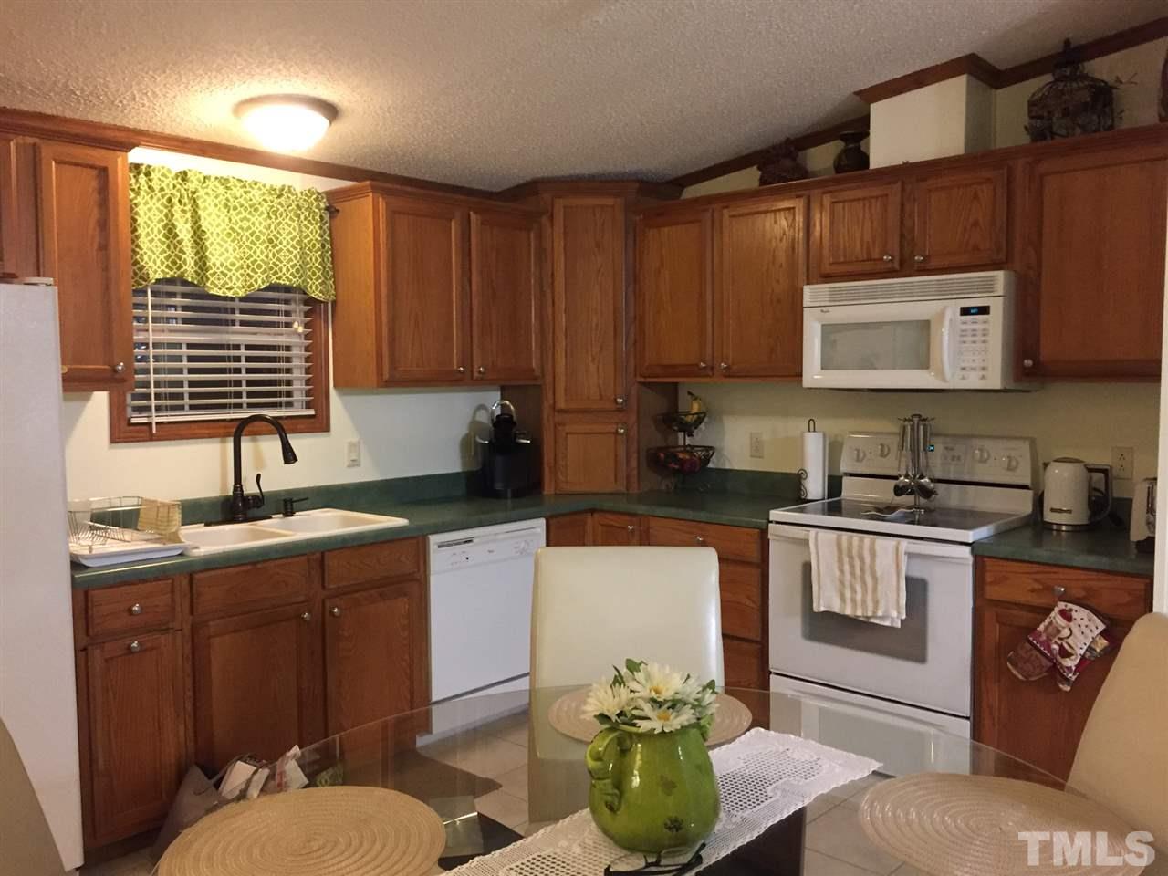 2354 Share Cake Road Clinton, NC 28328 - Photo 4 of 13