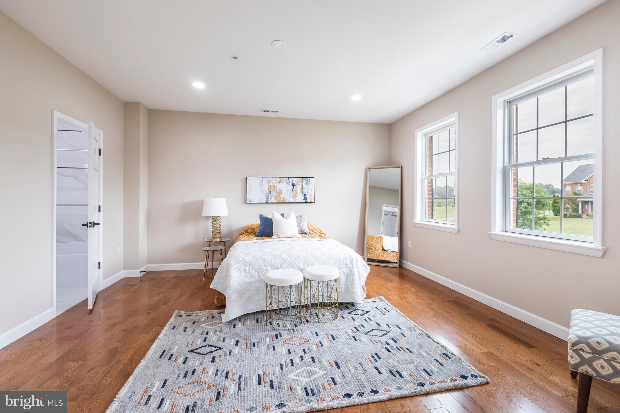 21720 Rolling Ridge Lane Laytonsville, MD 20882 - Photo 44 of 61 FOURTH BEDROOM