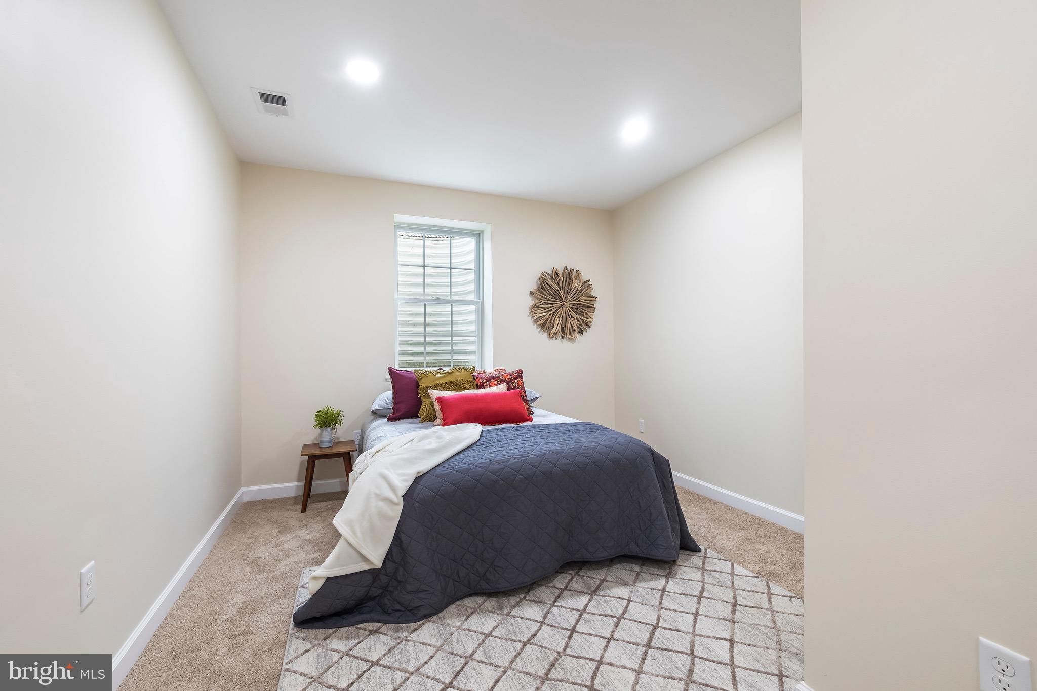 21720 Rolling Ridge Lane Laytonsville, MD 20882 - Photo 47 of 61 GUEST BEDROOM |