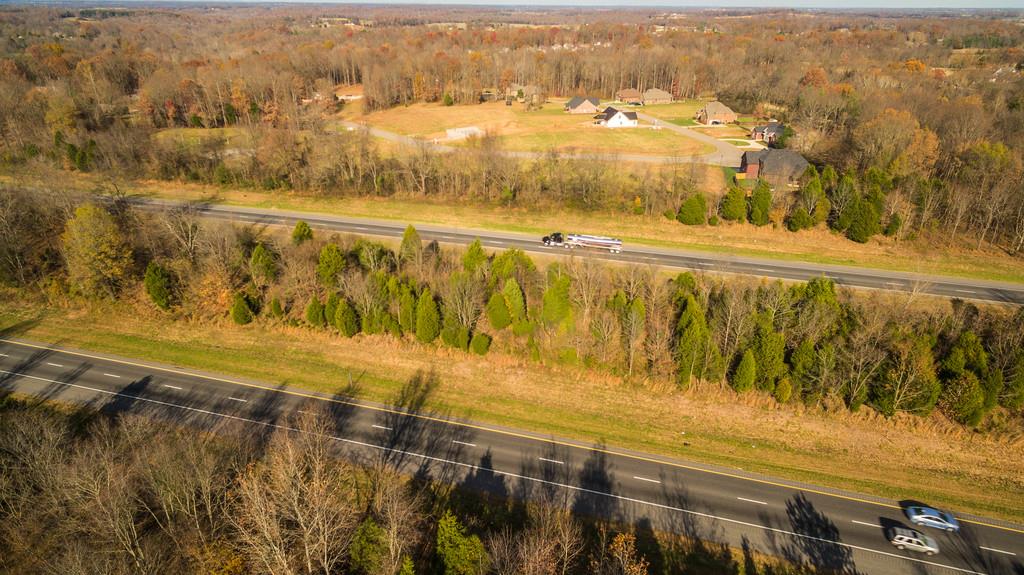 4419 Memory Lane Adams, TN 37010 - Photo 9 of 12